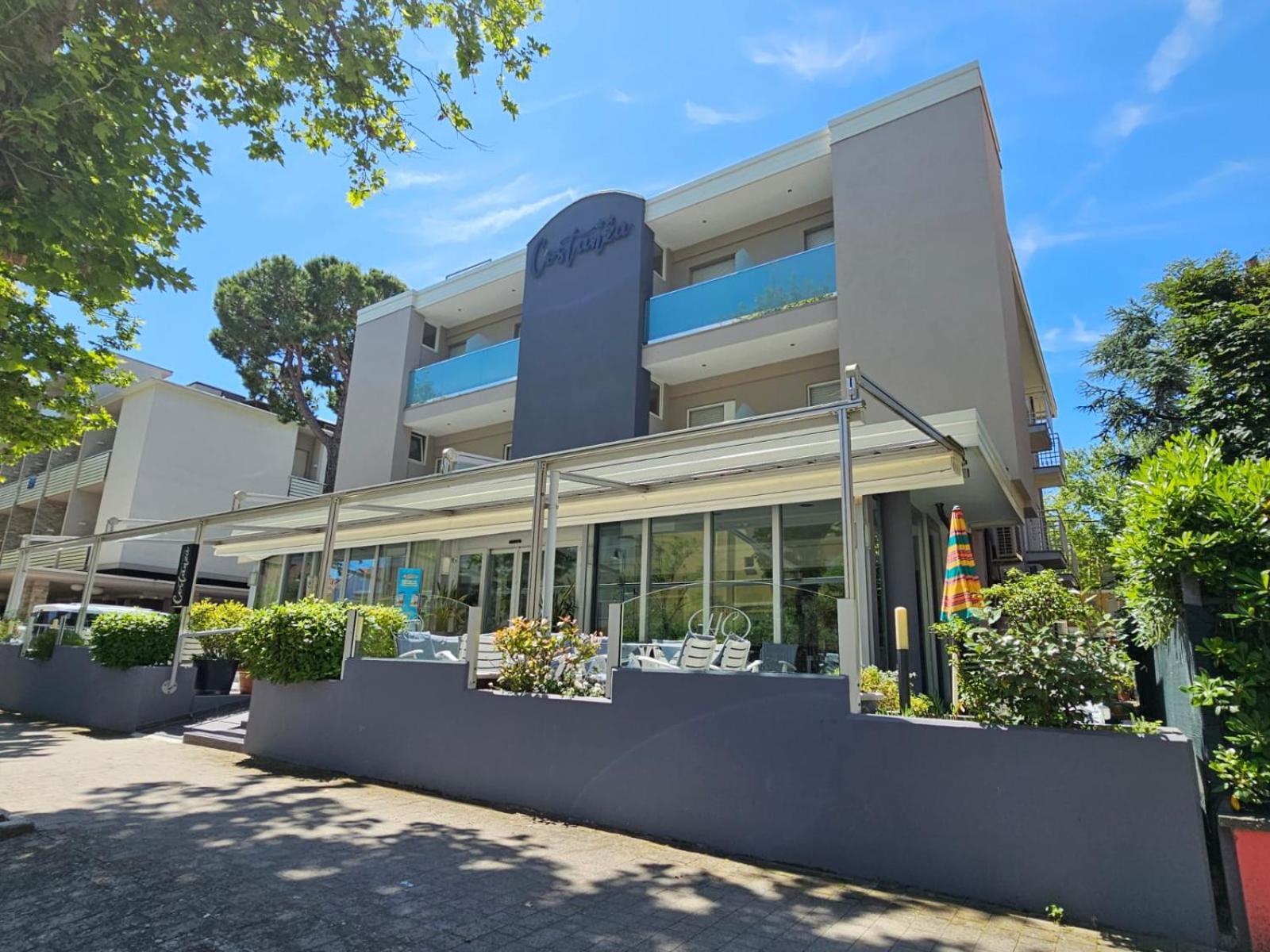 Hotel Costanza Cesenatico Exterior foto